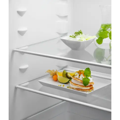 Réfrigérateur combiné intégré ELECTROLUX END5FE18S - 3