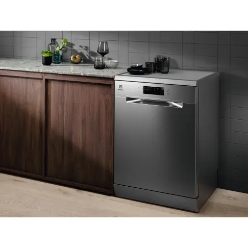 Lave-vaisselle 60 cm ELECTROLUX ESM48310SX - 4