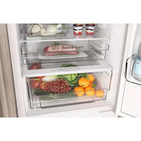 Réfrigérateur combiné intégré WHIRLPOOL INC18T332 - 3